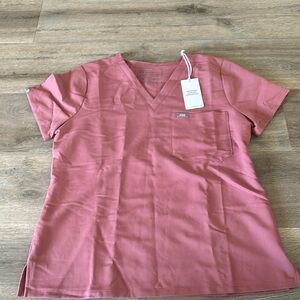 Caterina one pocket figs, scrub top